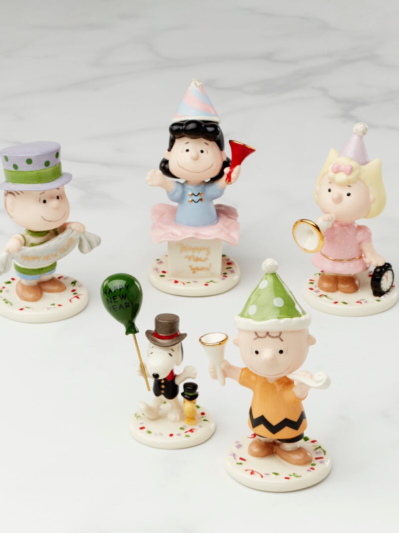 Peanuts 5-Piece New Year Figurine Set